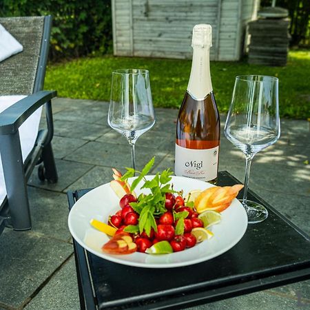 ホテル Wirtshaus Leindl クレムス アン デル ドナウ エクステリア 写真