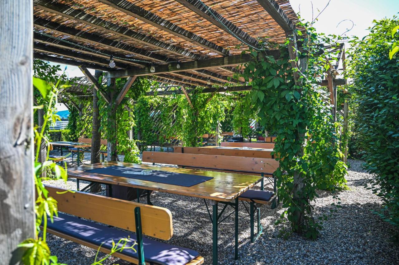 ホテル Wirtshaus Leindl クレムス アン デル ドナウ エクステリア 写真